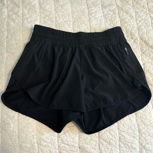 Black track that lululemon shorts size 8